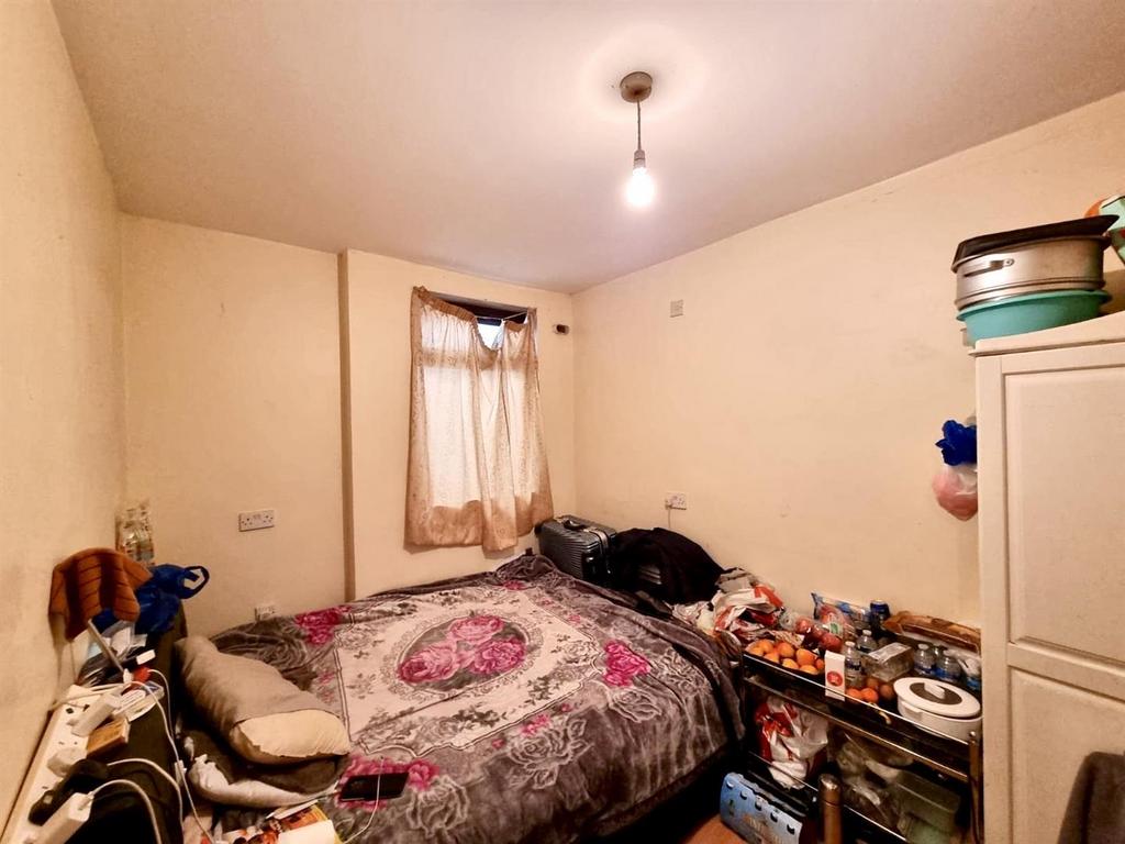 B6997f54-10a7-4c70-9c9d-075f3b6d18e2.jpg