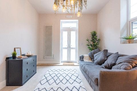 1 bedroom terraced house to rent, Fawcett Road, Southsea, Hampshire, PO4