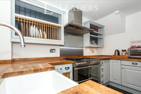 3 bedroom terraced house to rent, Hulatt Road, Cambridge, Cambridgeshire, CB1