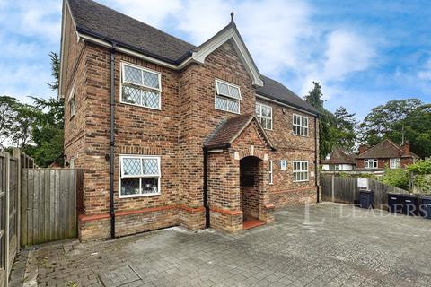 undefined, Wardown Crescent, Luton, Bedfordshire, LU2