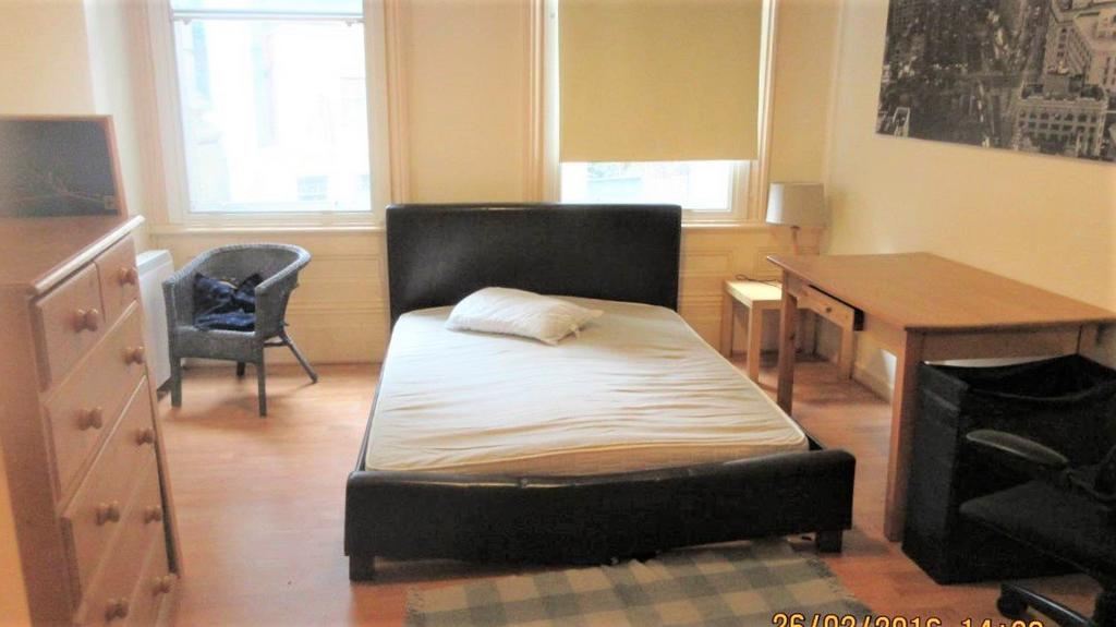 Bedroom 2a