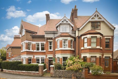 5 bedroom terraced house for sale, Vale Road, Broadstairs, CT10