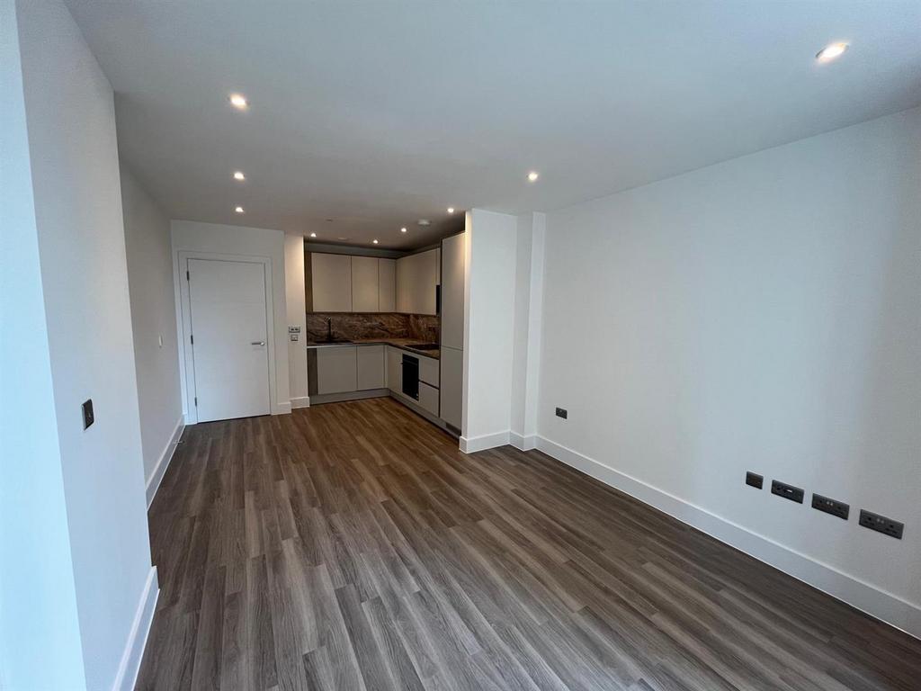 Whats App Image 2025-09-03 at 13.35.35 (14).jpeg