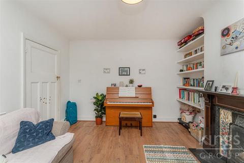 3 bedroom terraced house for sale, Southbury Road, Enfield