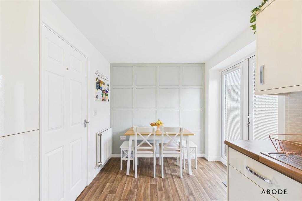 CAM02696 G0-PR0622-STILL006.jpg