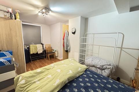 1 bedroom flat to rent, Brudenell Grove, Leeds LS6