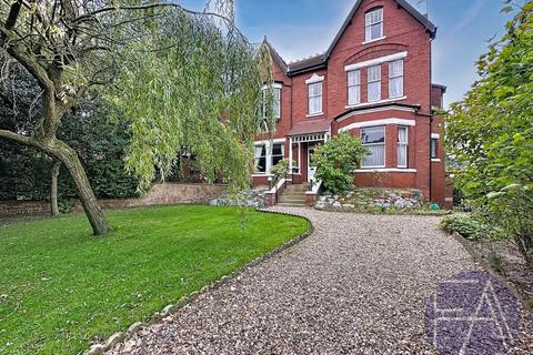 8 bedroom detached house for sale, Lancaster Road, Southport PR8