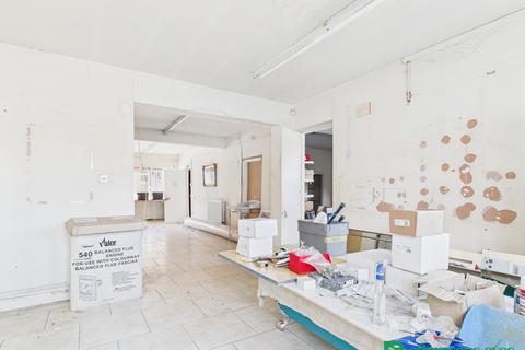 Retail property (high street) for sale, 14 Simpson Rd Milton Keynes MK2 2DD