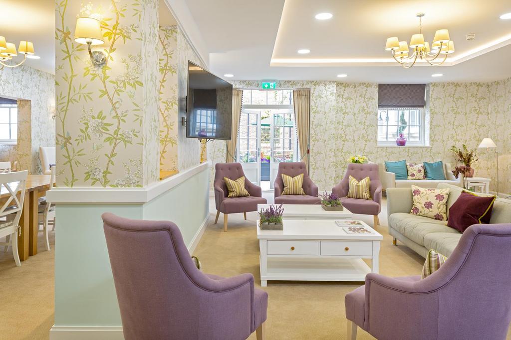 Communal lounge
