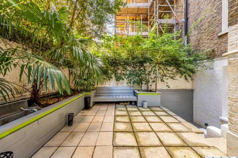 1 bedroom flat to rent, Castletown Road, London, W14