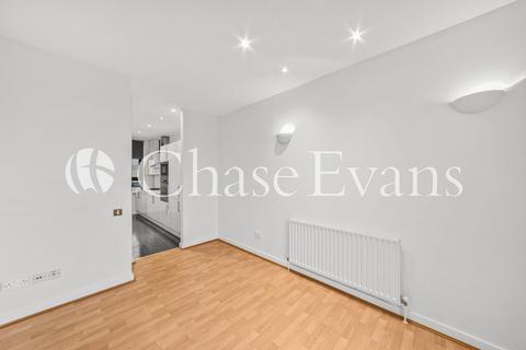2 bedroom flat to rent, Ocean Wharf, 60 Westferry Road, Isle Of Dogs, London, E14