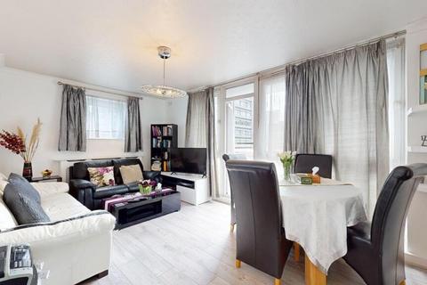 3 bedroom flat to rent, Braithwaite Tower, Hall Place, London W2