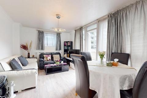 3 bedroom flat to rent, Braithwaite Tower, Hall Place, London W2