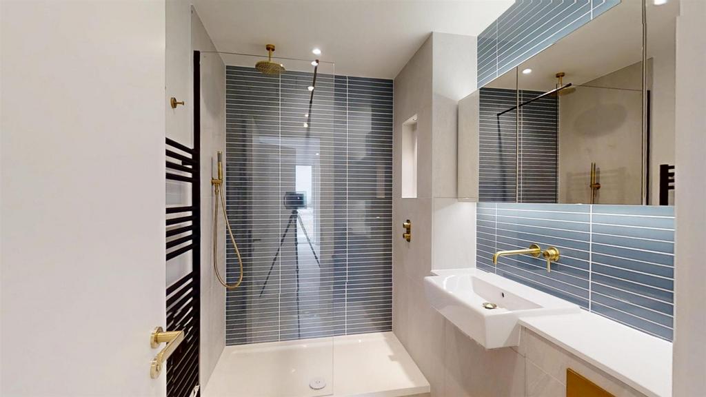 Waterview-House-Grand-Union-10152025 114334.jpg