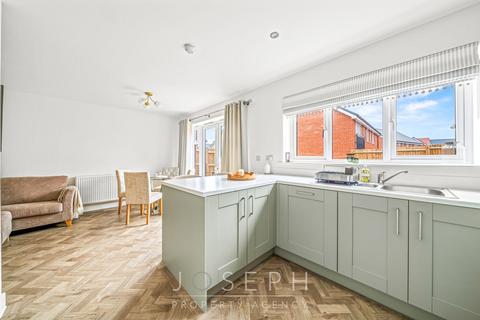 4 bedroom detached house for sale, Woodpecker Close, Bramford, IP8