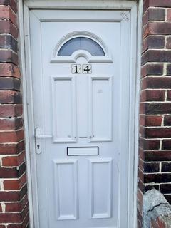 2 bedroom flat to rent, Railton Gardens, Gateshead NE9