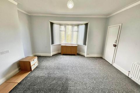 2 bedroom flat to rent, Railton Gardens, Gateshead NE9