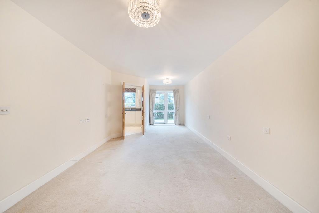 1365991-11-68ed10...