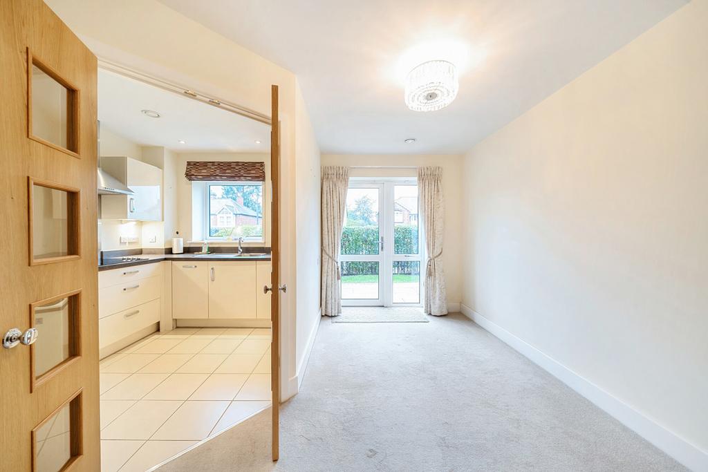 1365991-10-68ed10...