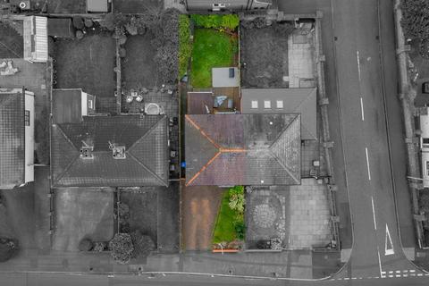 3 bedroom semi-detached house for sale, Norlands Lane, Widnes