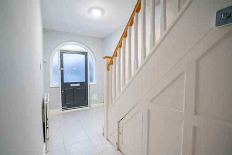 3 bedroom semi-detached house for sale, Norlands Lane, Widnes