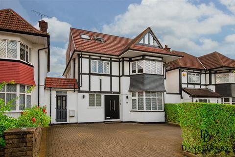 6 bedroom detached house for sale, Hillcrest Avenue, Edgware HA8
