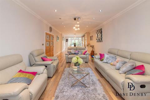 6 bedroom detached house for sale, Hillcrest Avenue, Edgware HA8