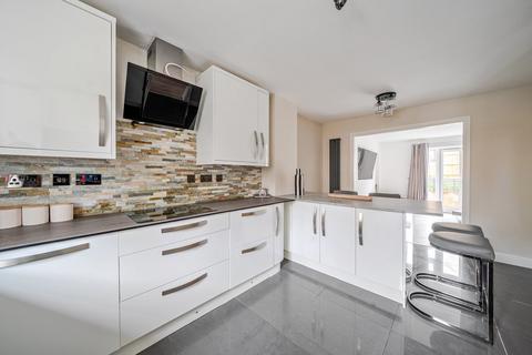 undefined, Maple Close, Pulloxhill, MK45