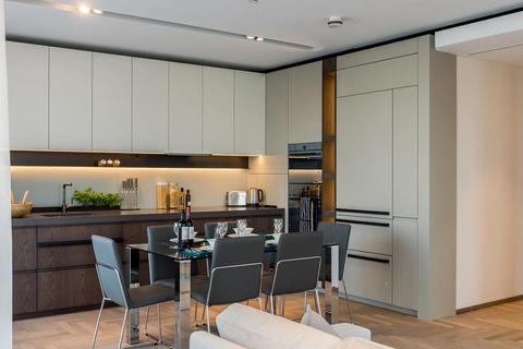 3 bedroom flat to rent, Fenman House, Lewis Cubitt Walk, London N1C