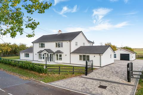 5 bedroom detached house for sale, Church Lane, Bulphan