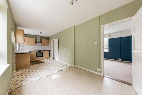 3 bedroom semi-detached house for sale, Stonar Close, Sandwich CT13