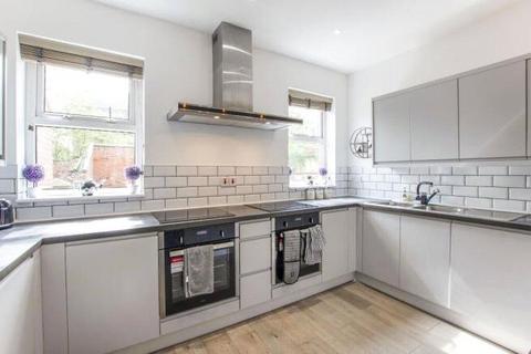 1 bedroom house to rent, Laburnum Grove, Beeston, Nottingham, NG9