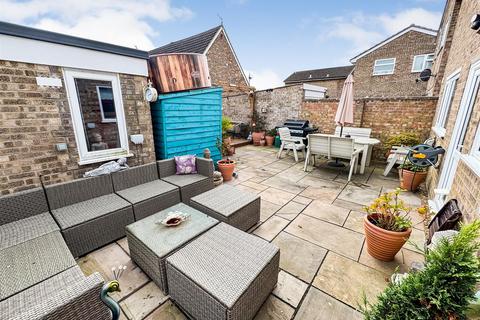 undefined, Oslo Gardens, Corby NN18
