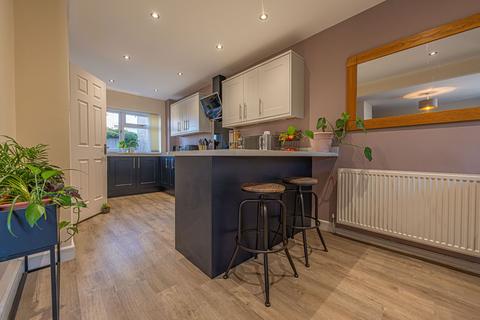 4 bedroom end of terrace house for sale, Denny View, Caldicot, NP26