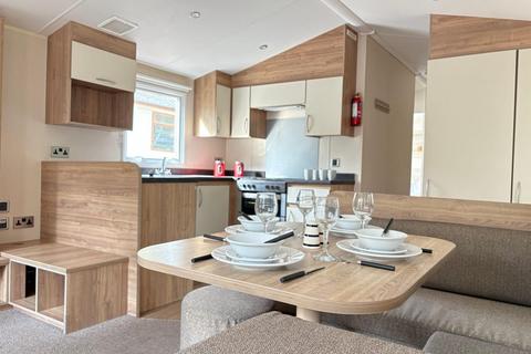3 bedroom park home for sale, Beauport Holiday Park