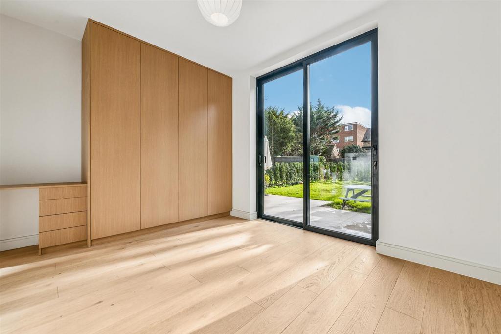 Barrowgate Road, W4 - FOR SALE