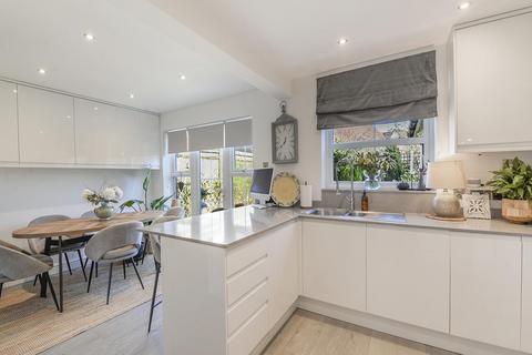 3 bedroom detached house for sale, Bramley Way, Kings Hill, ME19 4BD