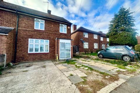 undefined, Leyburn Road, Romford