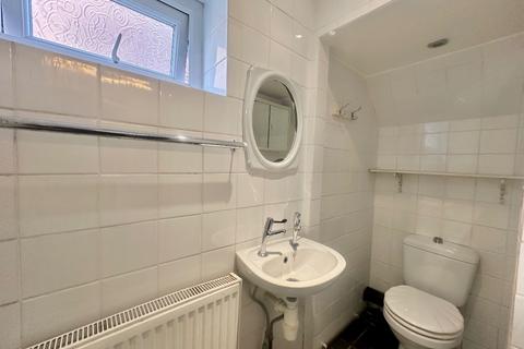 undefined, Leyburn Road, Romford
