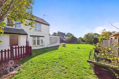 undefined, Post Office Road, Little Plumstead, Norwich