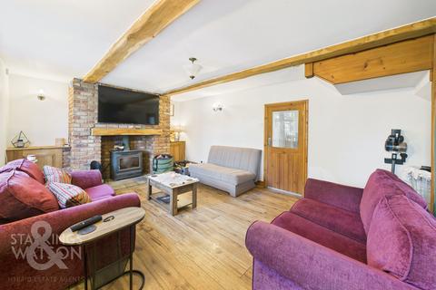 5 bedroom detached house for sale, Post Office Road, Little Plumstead, Norwich