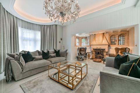 undefined, Harewood, Kingston Vale, London, SW15