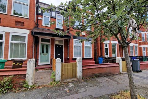 5 bedroom semi-detached house to rent, Slade Lane, Manchester