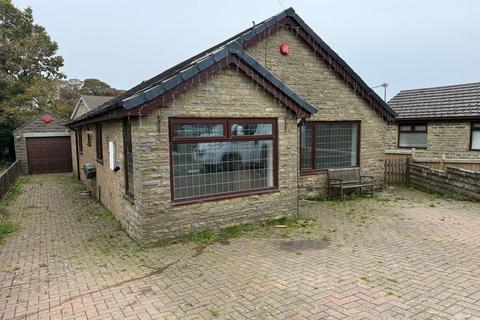 3 bedroom detached bungalow for sale, Ingham Close, Halifax HX2