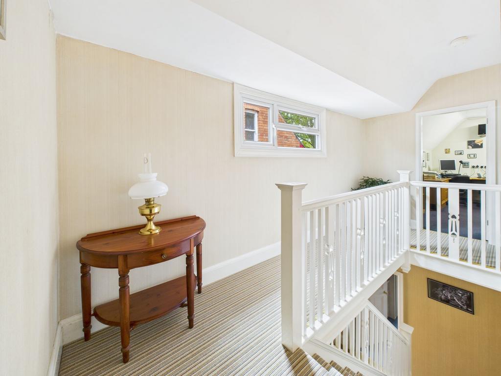 Landing Second Floor