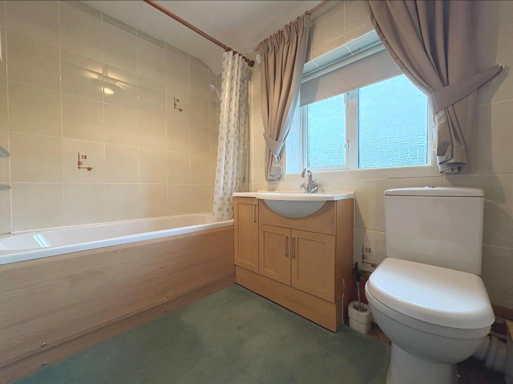 Bathroom.jpeg