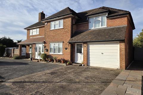 5 bedroom detached house for sale, Galahad Way, Stourport-On-Severn