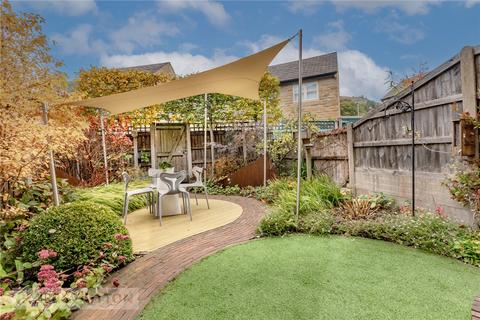 15 Knoll Close, Greenfield, Oldham, OL3 7FJ
