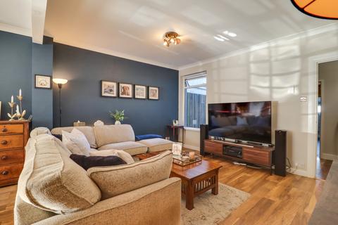 3 bedroom terraced house for sale, Manor Road North, Itchen