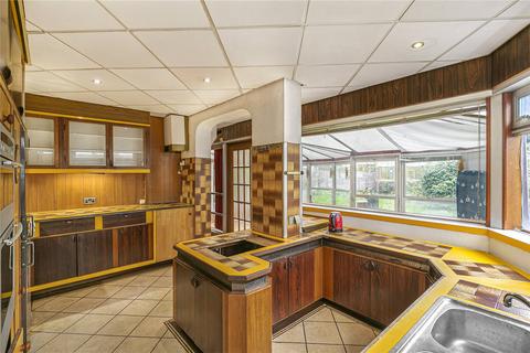 3 bedroom semi-detached house for sale, Redway Drive, Twickenham, TW2